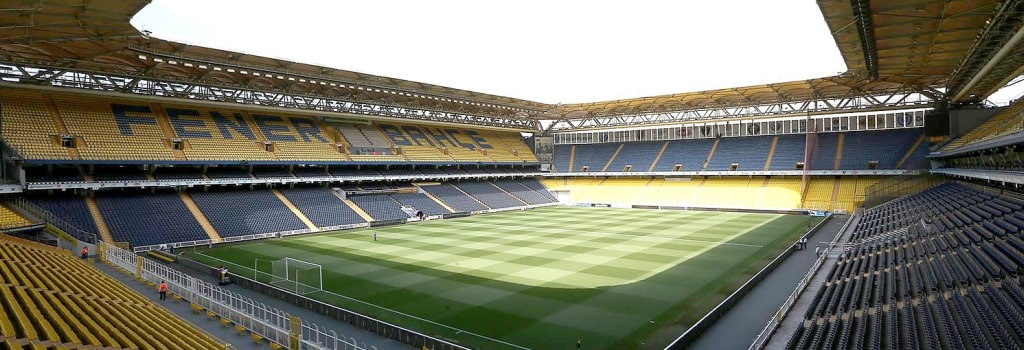 Biggest football grounds in Istanbul