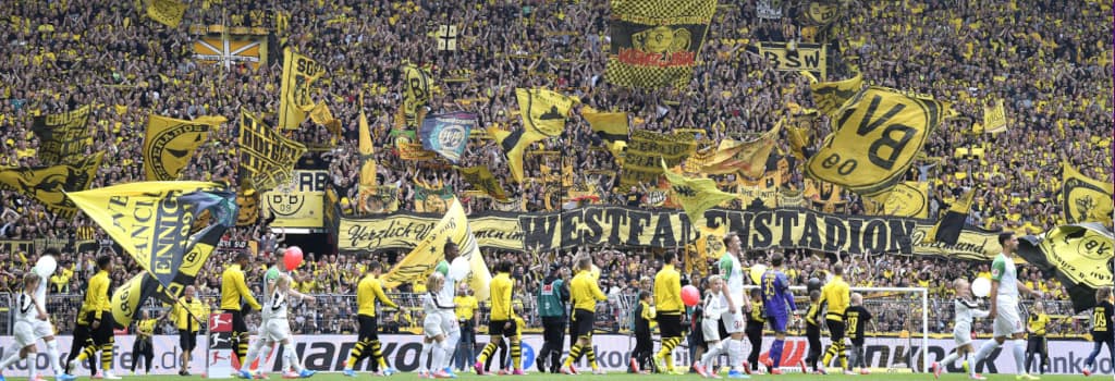 Cashless Entry and Payments Roll Out at Stadiums