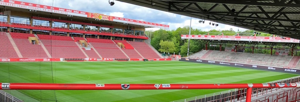 Top 10 Must-Visit Stadiums for Groundhoppers in 2025