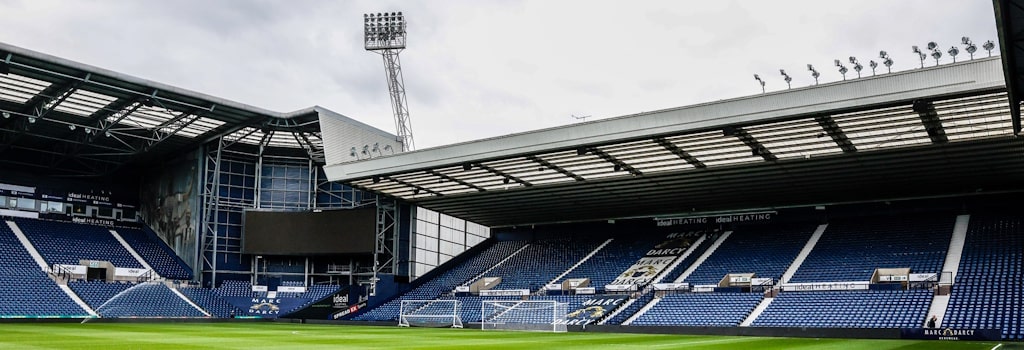 Top 10 UK Stadiums That Always Deliver Unpredictable Results