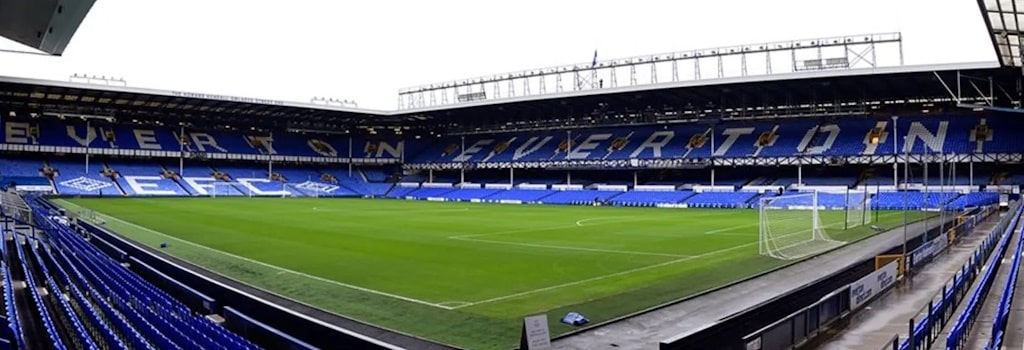 Top Must-Visit Stadiums in the UK for Every Football Fan