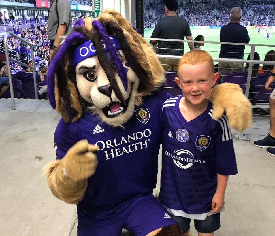 Alex and Kingston - Orlando's mascot